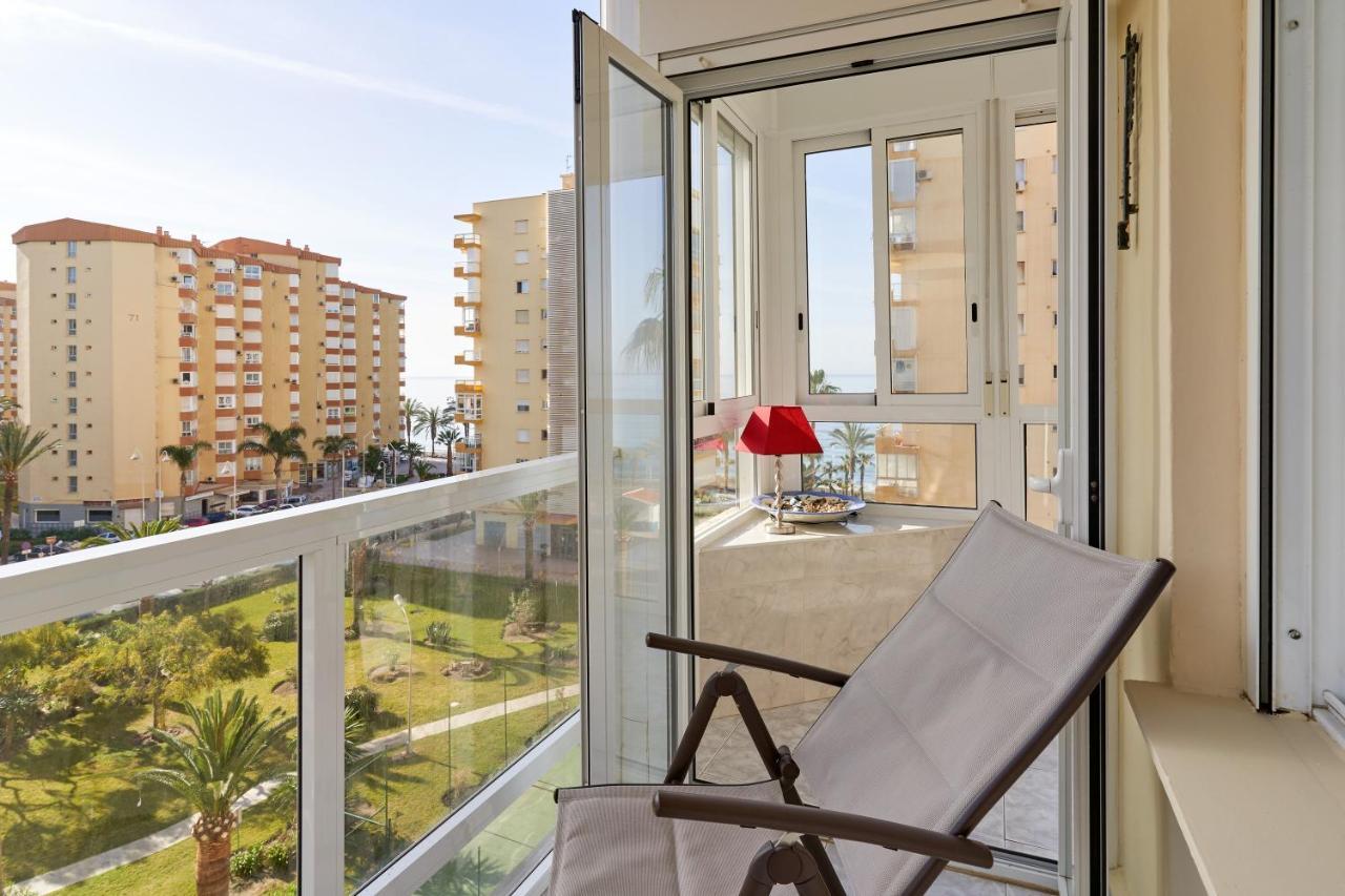 Apartment In Альгарробо-Коста Экстерьер фото